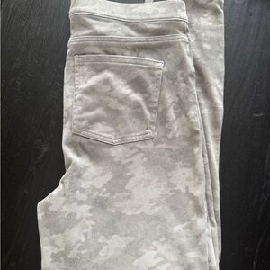 SPANX Light Gray Pants